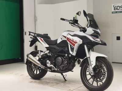 Benelli TRK251 2022