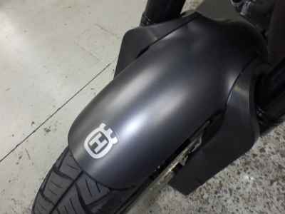 Husqvarna Svartpilen 401 2021