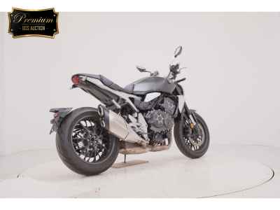 Honda CB1000R 2021
