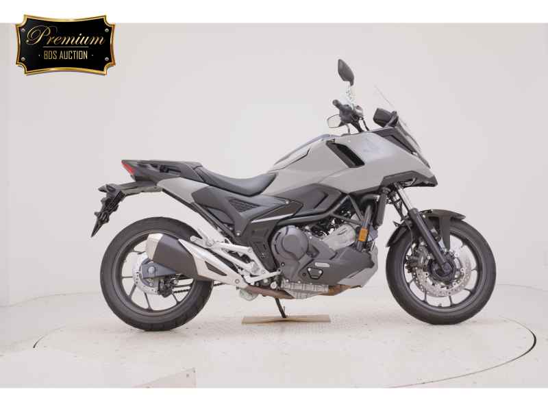 Honda NC750X DCT 2025
