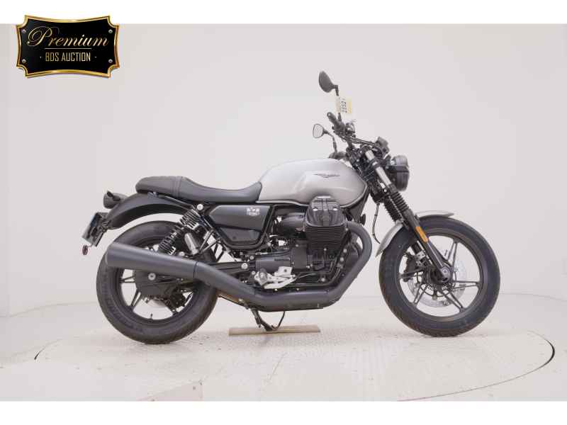 Moto Guzzi V7 Stone 2024