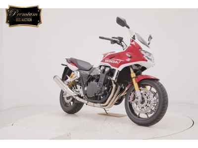 Honda CB1300 Super Boldor 2025