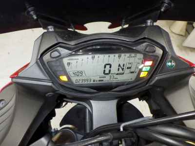 Suzuki GSX-S1000F 2015