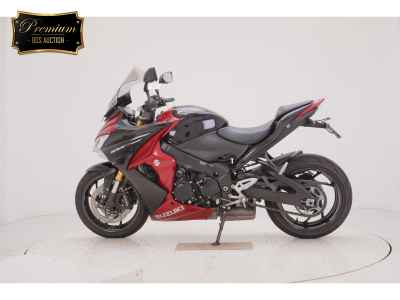 Suzuki GSX-S1000F 2015