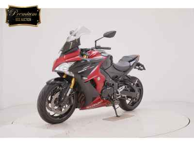 Suzuki GSX-S1000F 2015