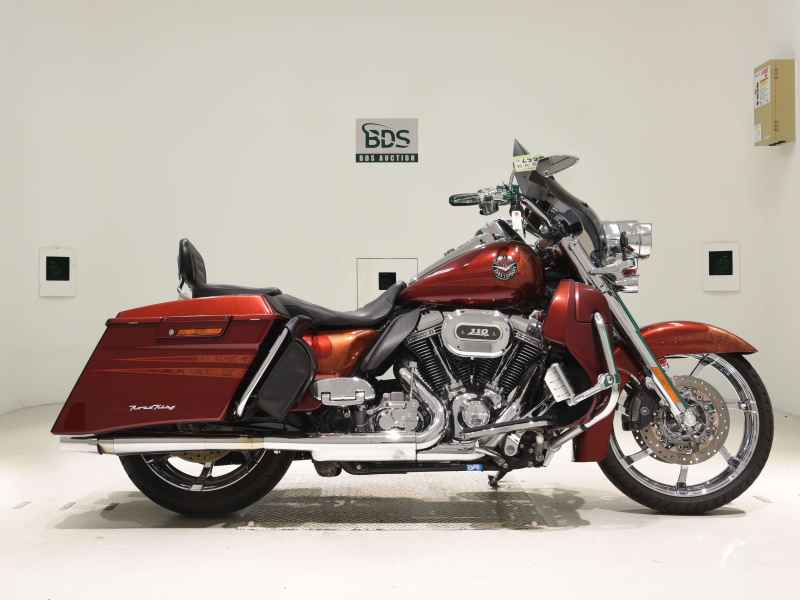 Harley-Davidson FLHRSE1800 CVO 2013