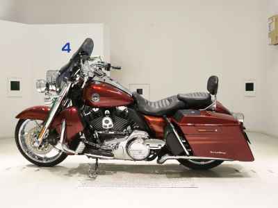 Harley-Davidson FLHRSE1800 CVO 2013