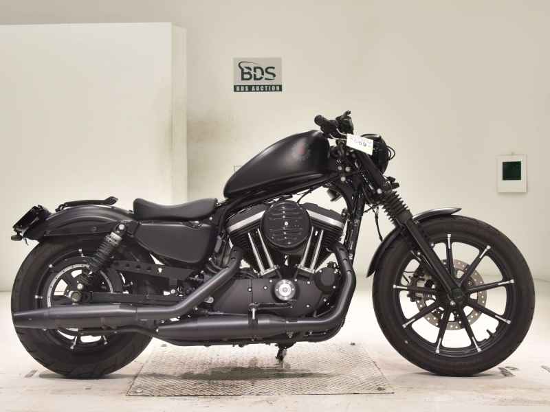 Harley-Davidson Sportster Iron XL883N 2021