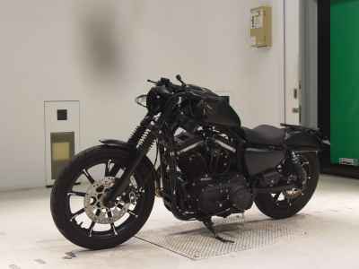 Harley-Davidson Sportster Iron XL883N 2021
