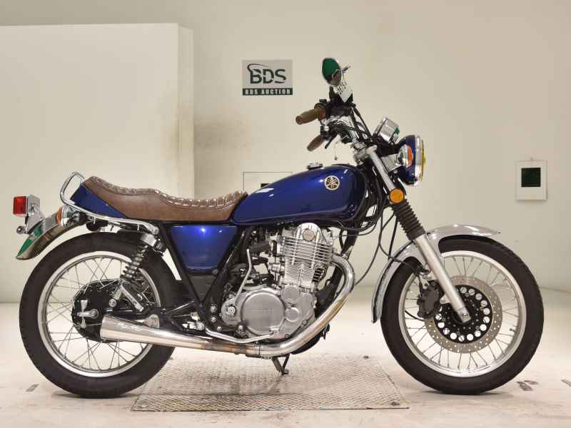 Yamaha SR400 2022
