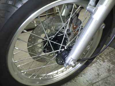 Yamaha SR400 2022