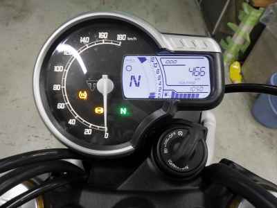 Triumph Scrambler 400X 2024
