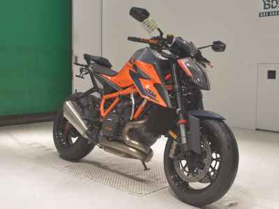 KTM 1290 Super Duke R 2021