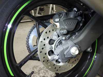 Kawasaki Ninja 400 2025