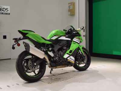 Kawasaki Ninja 400 2025