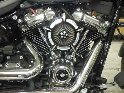 Harley-Davidson Breakout FXBRS1870 2022