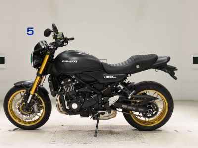 Kawasaki Z900RS SE 2025