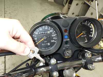 Kawasaki KH400 2022