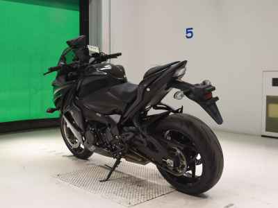Suzuki GSX-S1000F 2020