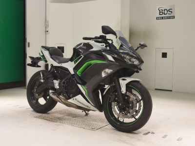 Kawasaki Ninja 650 2022