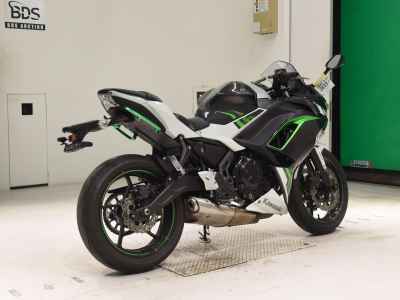 Kawasaki Ninja 650 2022