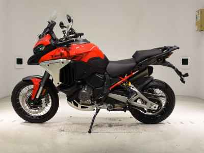 Ducati Multistrada V4S 2025