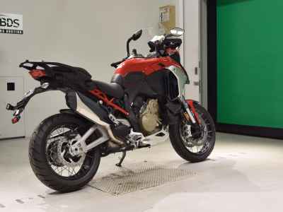 Ducati Multistrada V4S 2025