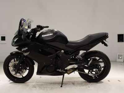 Kawasaki Ninja 400R 2011