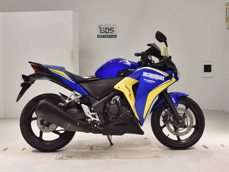 Honda CBR250R 2013