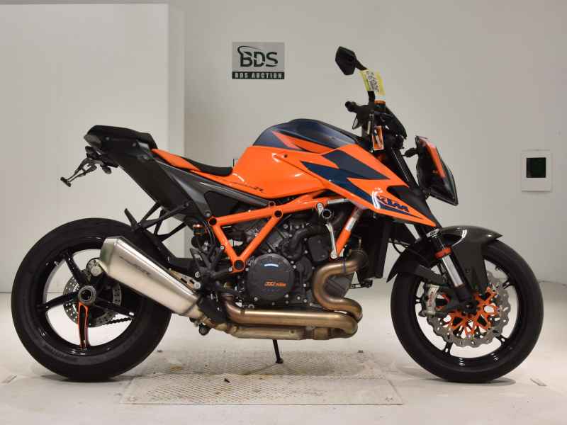 KTM 1290 Super Duke R 2021