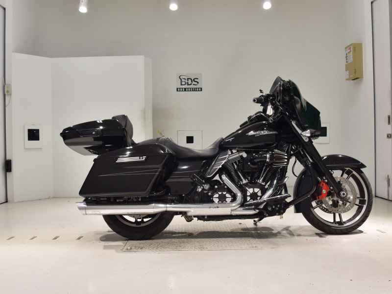 Harley-Davidson Street Glide FLHXS1690 2016