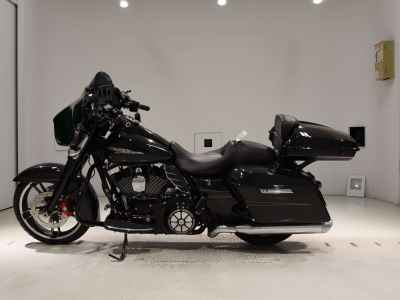 Harley-Davidson Street Glide FLHXS1690 2016