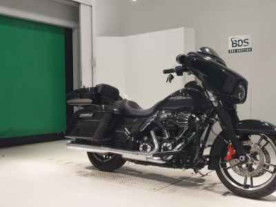 Harley-Davidson Street Glide FLHXS1690 2016