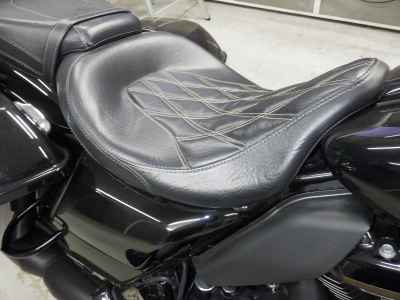 Harley-Davidson FLHXST1920 2023