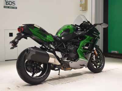 Kawasaki Ninja H2 SX 2023