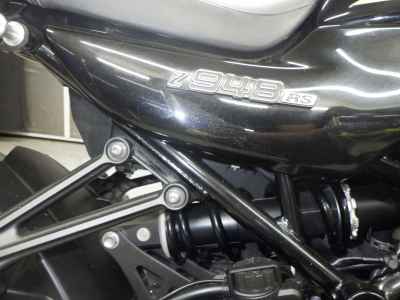 Kawasaki Z900RS 2024
