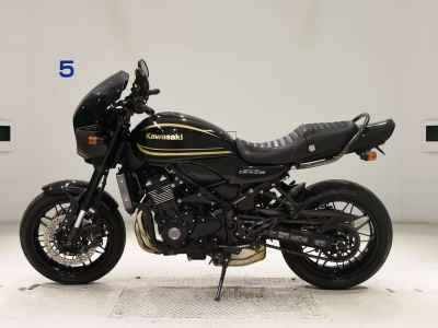 Kawasaki Z900RS 2024