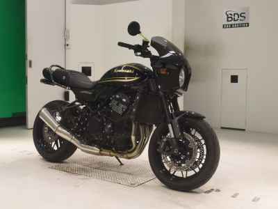 Kawasaki Z900RS 2024