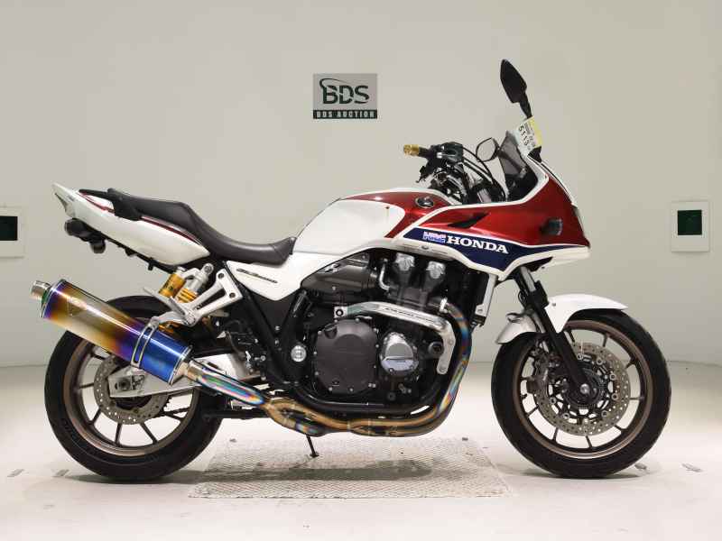 Honda CB1300 Super Boldor 2015