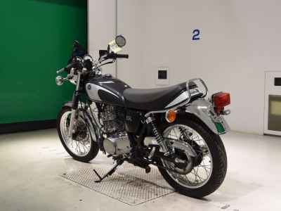 Yamaha SR400 2021