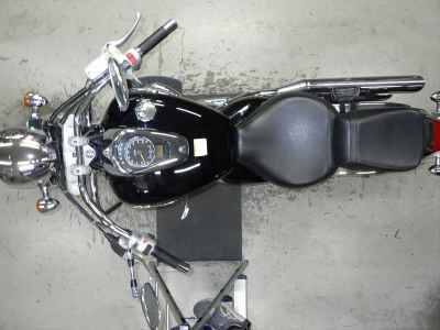 Suzuki Intruder 400 Classic 2011