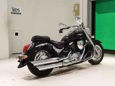 Suzuki Intruder 400 Classic 2011