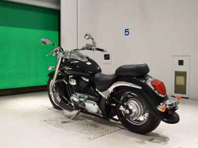 Suzuki Intruder 400 Classic 2011