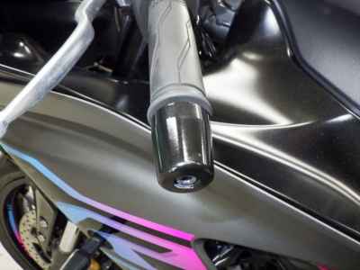 Yamaha YZF-R7 2021