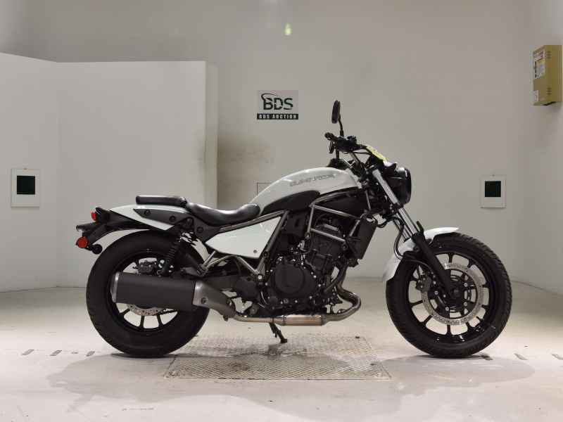 Kawasaki Eliminator 400 2023