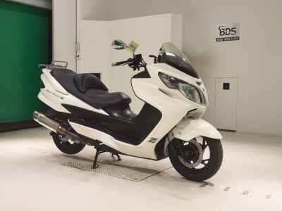 Suzuki Skywave 250S