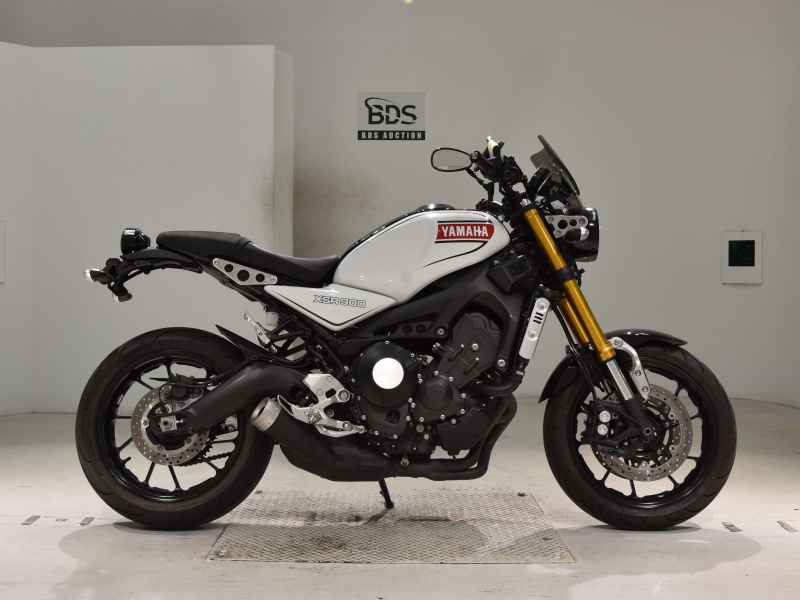 Yamaha XSR900 2016