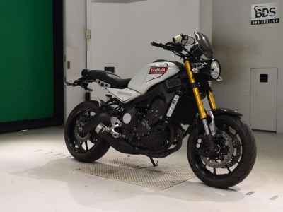 Yamaha XSR900 2016