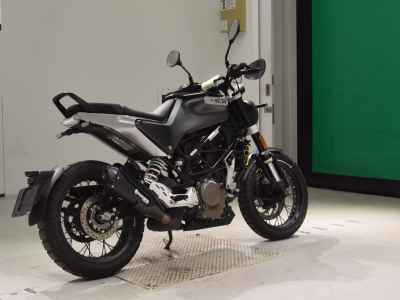 Husqvarna Svartpilen 401 2022