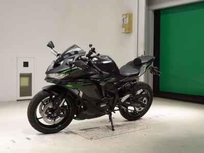 Kawasaki Ninja ZX-4R 2023